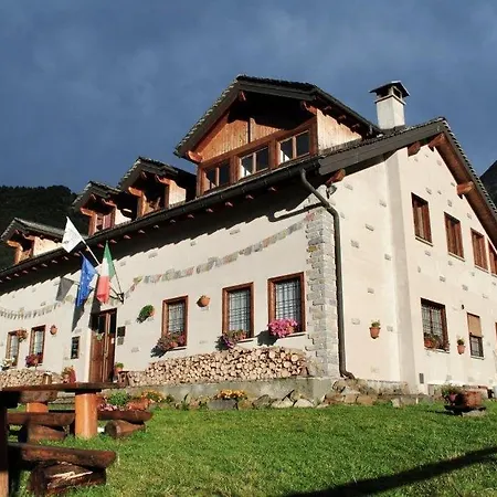 Ostello Rifugio Parpinasca Trontano