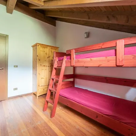 Rifugio Parpinasca Hostel