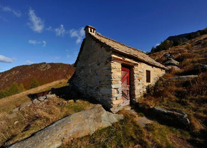 Rifugio Parpinasca Hostel