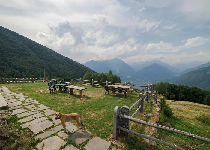 Rifugio Parpinasca Hostel