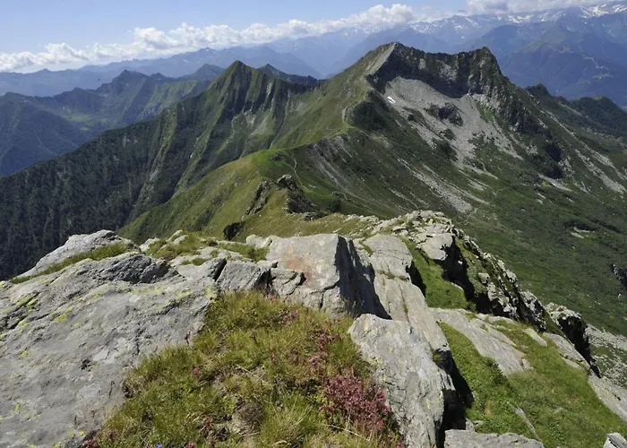 Rifugio Parpinasca Hostel Trontano