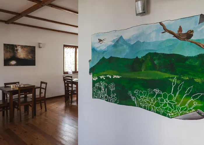 Rifugio Parpinasca Hostel *